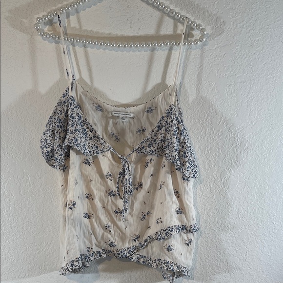 American Eagle Outfitters Tops - AMERICAN EAGLE Floral Crop Flowy Tank Size Large